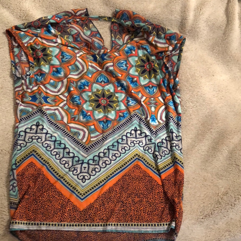 Patterned top